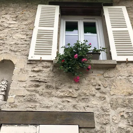 Superbe T2 50m2 Coeur Historique De Senlis Du 17eme Siecle Διαμέρισμα Senlis (Oise)